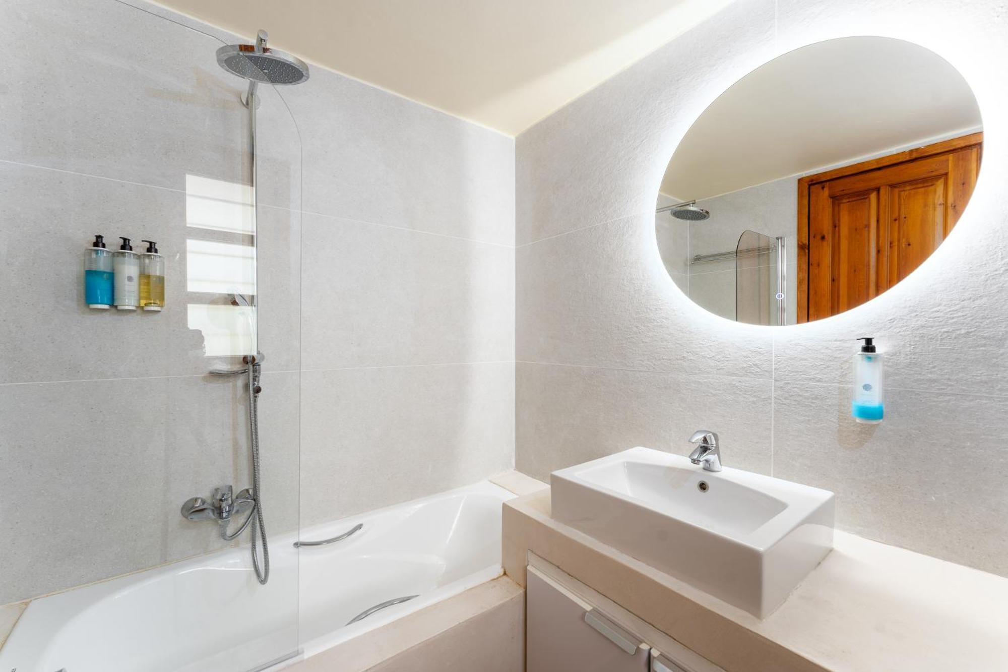 Kaminos Evia Hotell Límni Rum bild