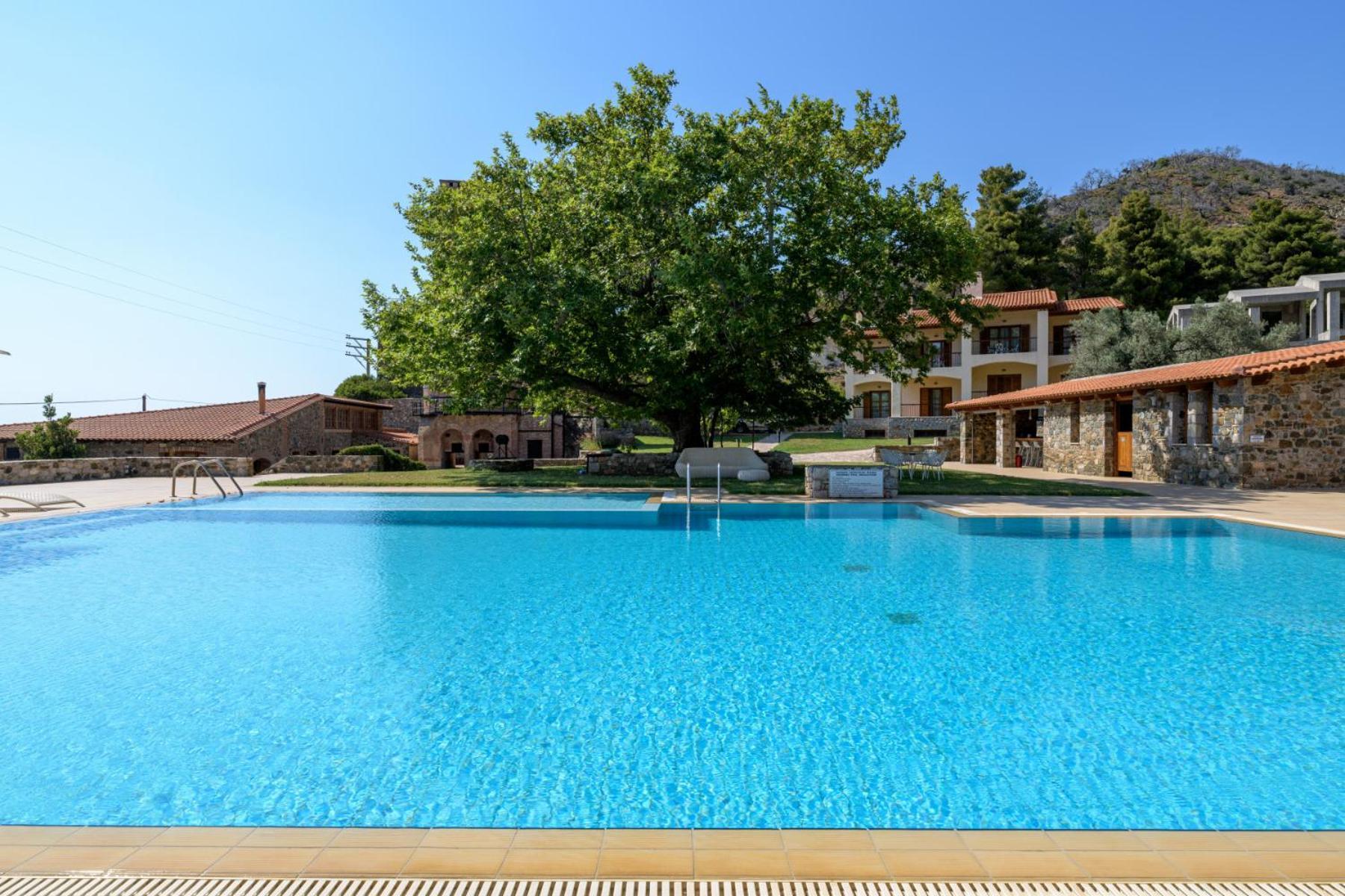 Kaminos Evia Hotell Límni Exteriör bild