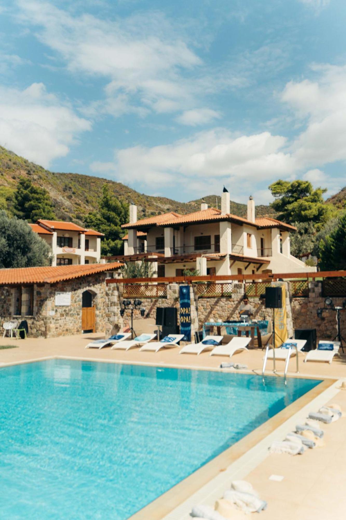 Kaminos Evia Hotell Límni Exteriör bild